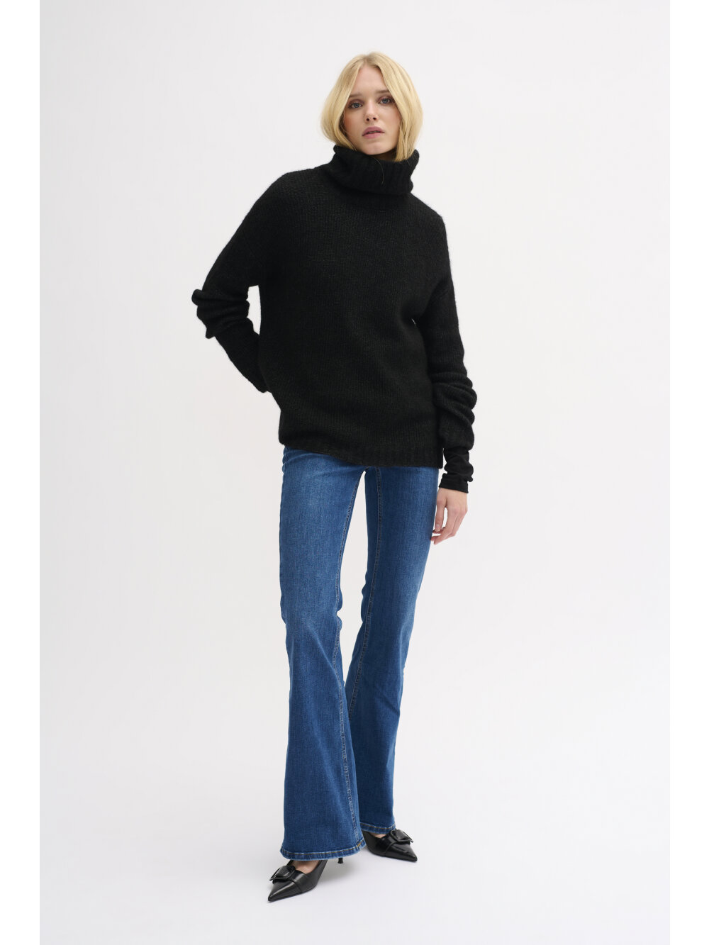 My Essential Wardrobe - 11 THE KNIT ROLLNECK