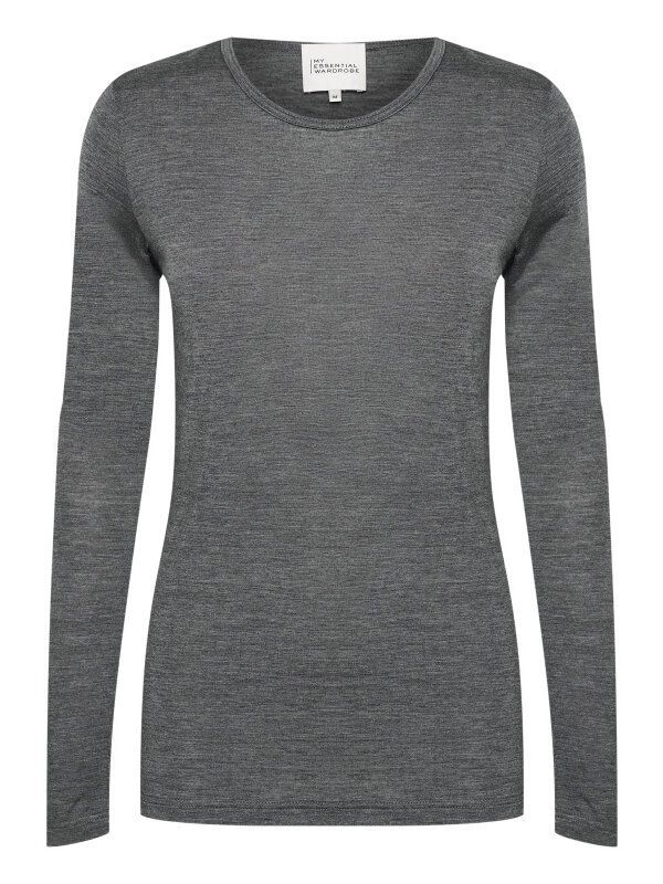 My Essential Wardrobe - 10 THE ONECK LONG SLEEVE