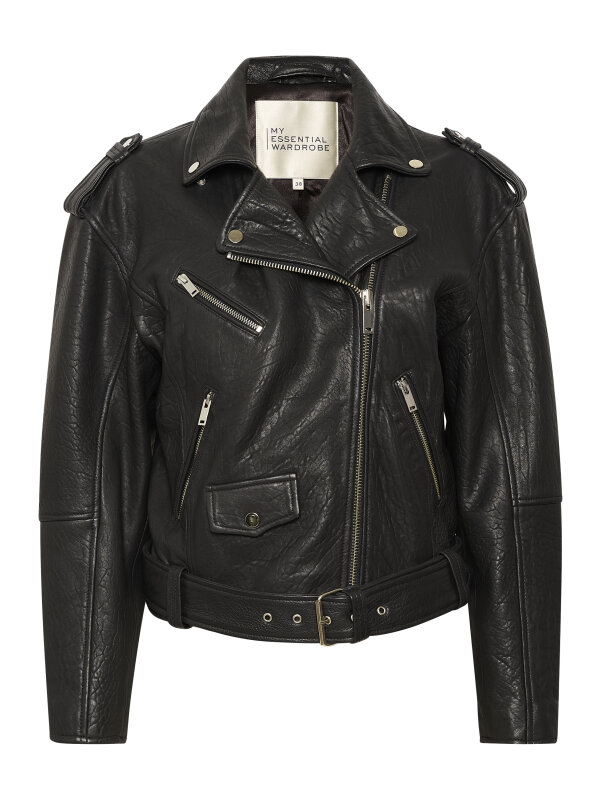 My Essential Wardrobe - GiloMW Leather Jacket