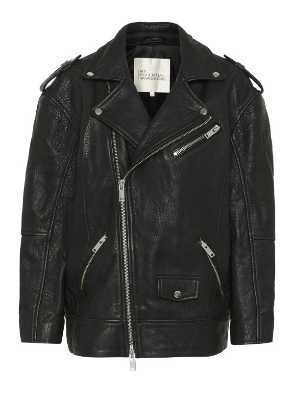 My Essential Wardrobe - GinaMW Leather Jacket