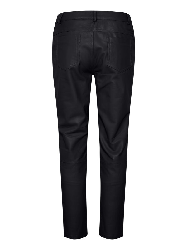 My Essential Wardrobe - 24 THE LEATHER PANT