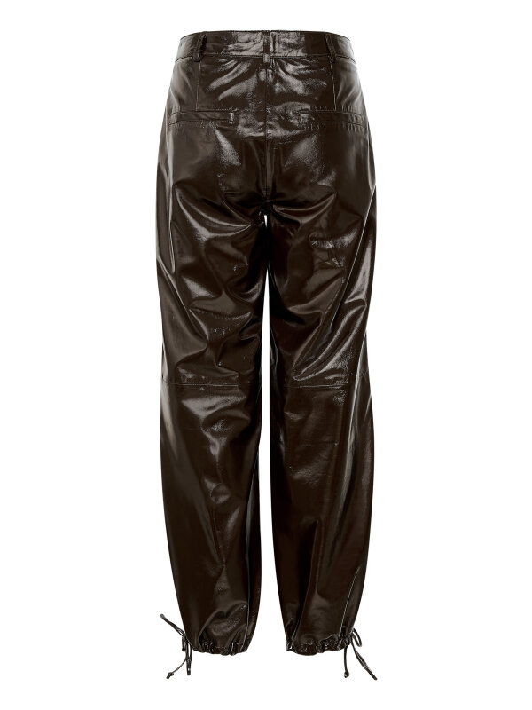 My Essential Wardrobe - AnnaMW Leather pant