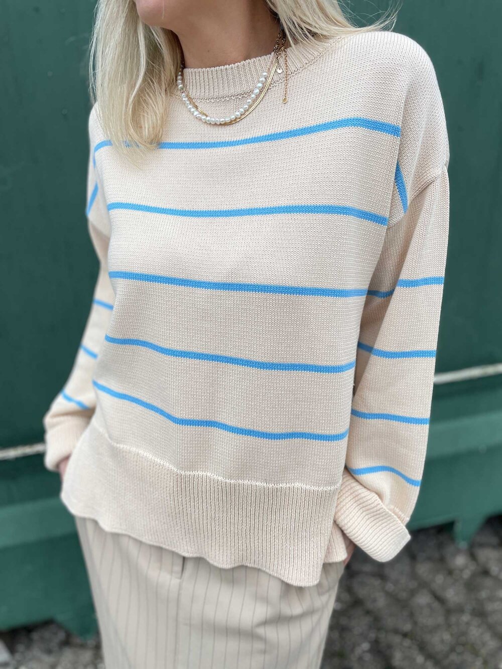 Basic Apparel - Winie O-neck Stripe Strik 