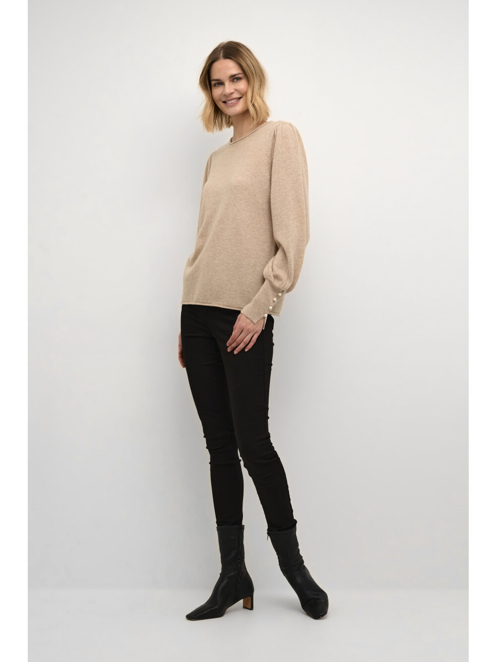 Culture - CUallie Pearls Pullover