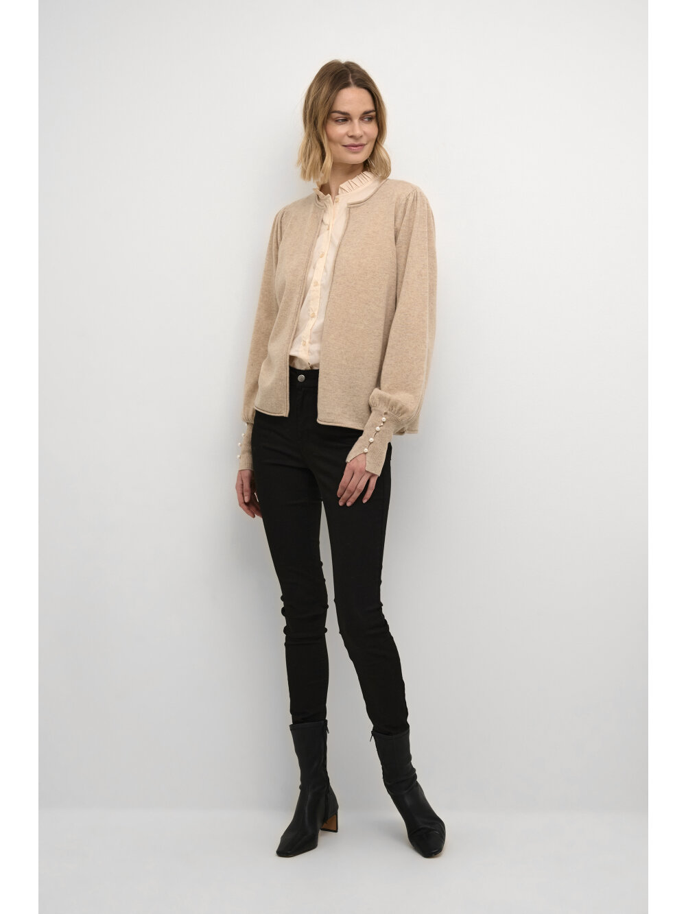 Culture - CUallie Pearls Cardigan