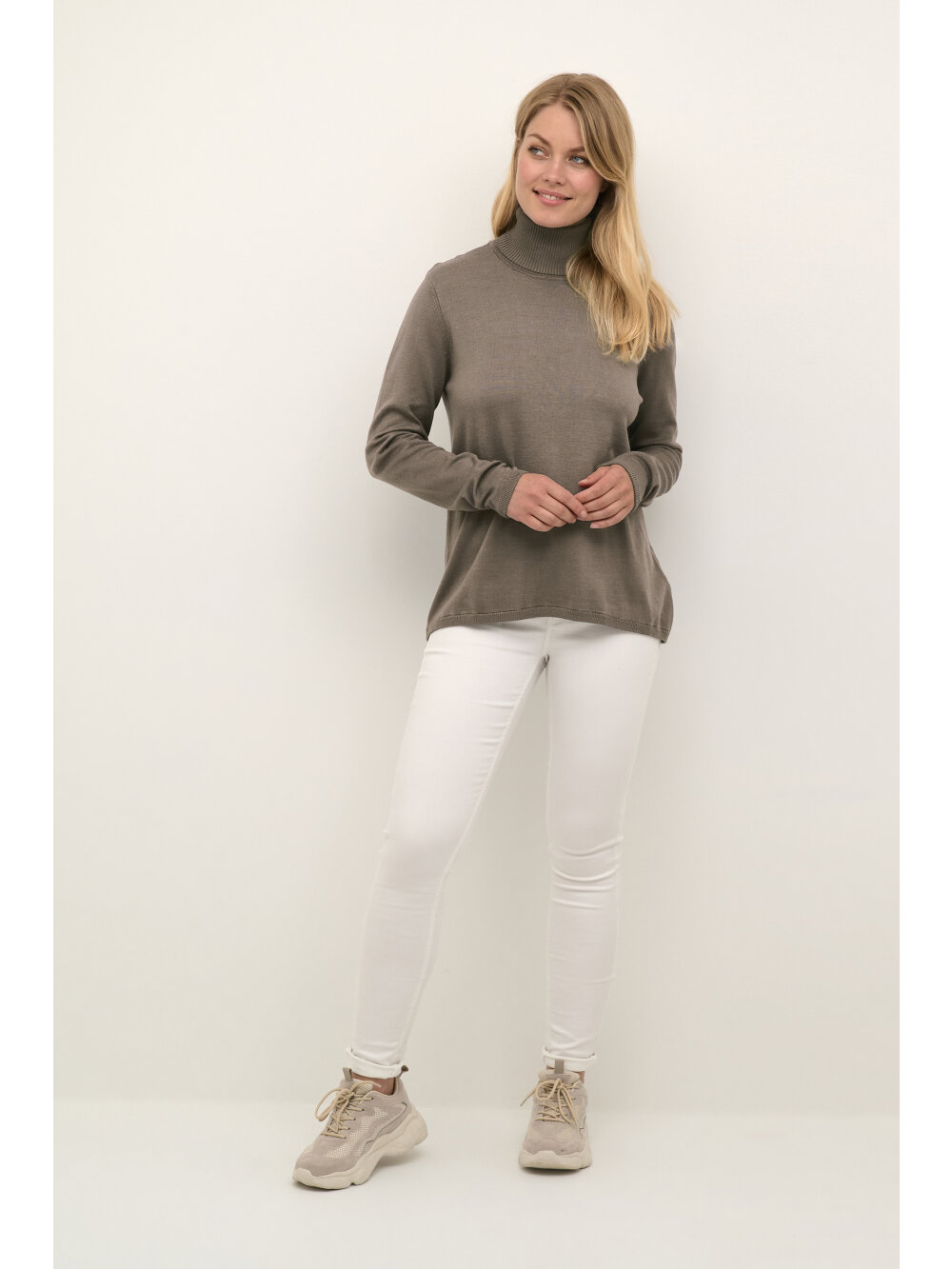 Culture - CUannemarie Loose Roll-Neck