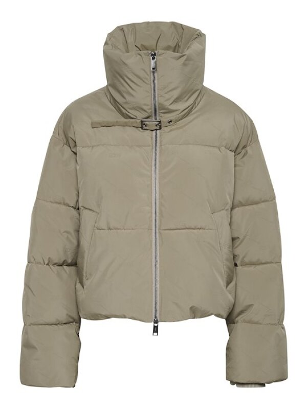 Gestuz - PinaraGZ short puffer